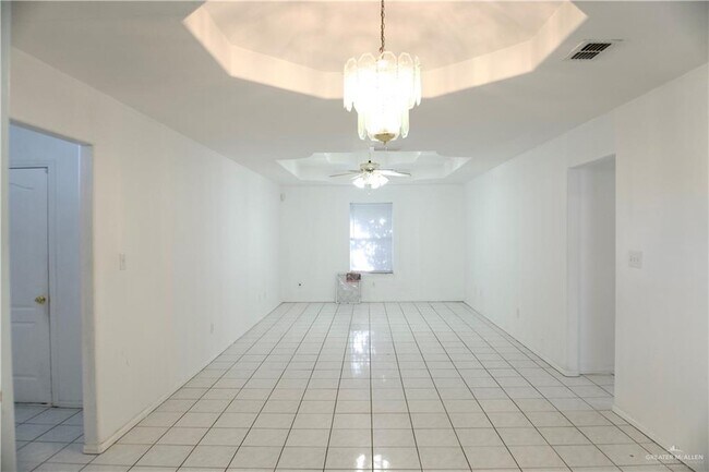 Building Photo - 3600 Cedar Ave