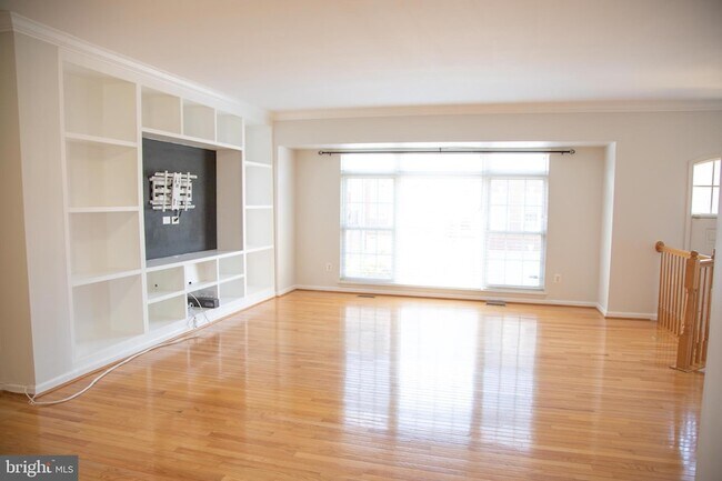Building Photo - 3347 Wilton Crest Ct