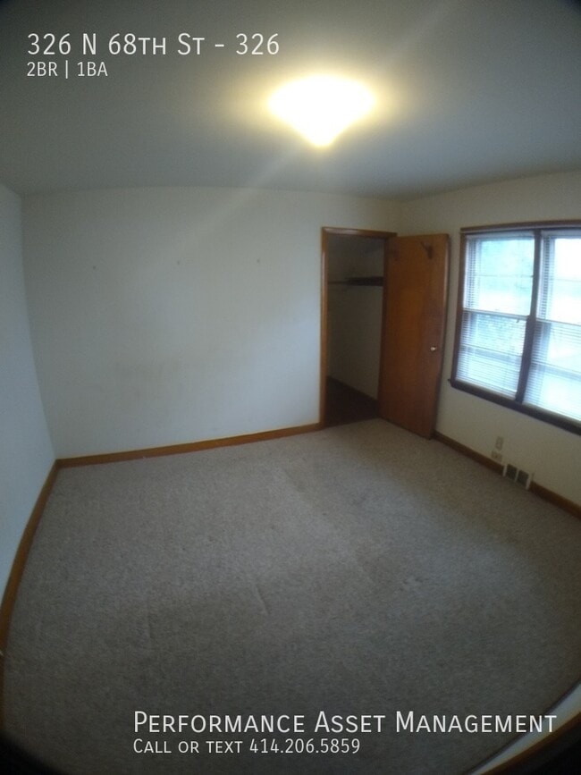 Building Photo - 326 N 68th St