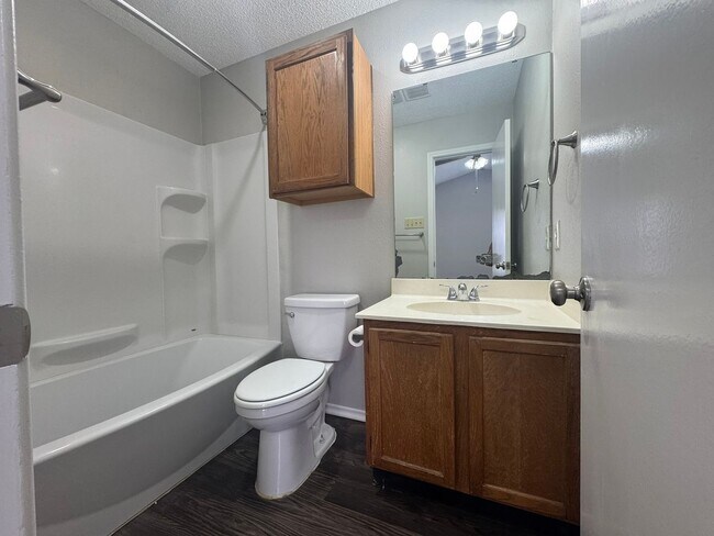 Building Photo - Walt/Mintz Properties1 (522 Cutty Trl)