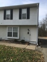 Building Photo - 804 S College Ave