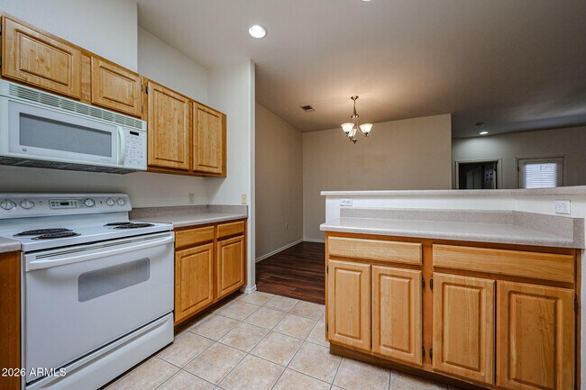 Building Photo - 3221 N 37th St