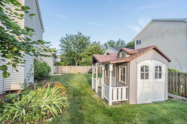 Building Photo - 2513 Simon Dr
