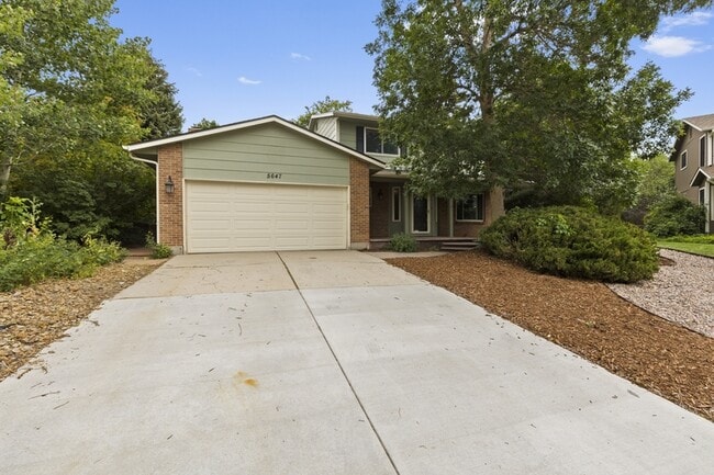 Building Photo - 5647 Old Farm Cir E