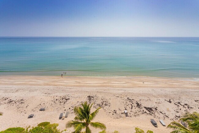 Building Photo - 3221 S Ocean Blvd