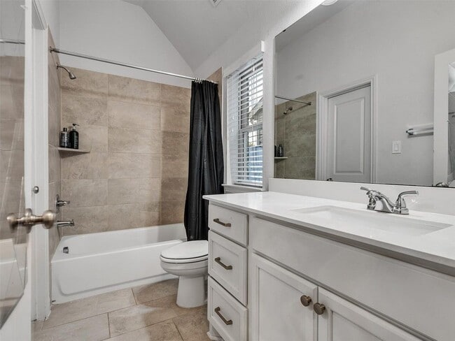 Building Photo - 23311 Darst Fld Trl