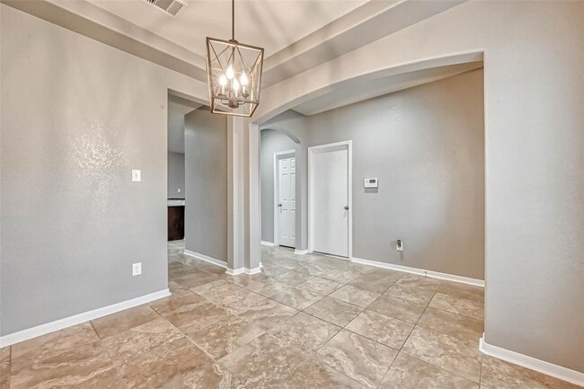 Building Photo - 2561 Magnolia Fair Way