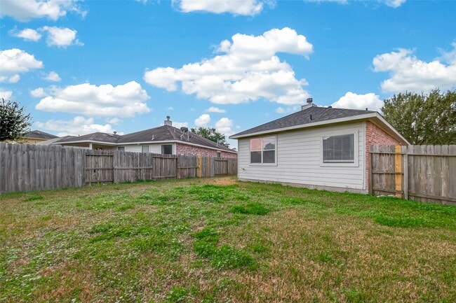 Building Photo - 1918 Riane Ln