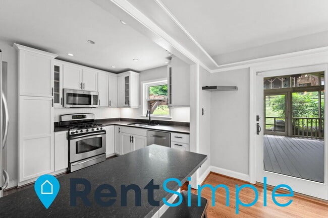 Building Photo - 3602 Dearborn Pl