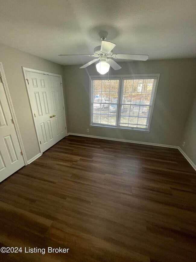 Building Photo - 2709 Grinstead Dr