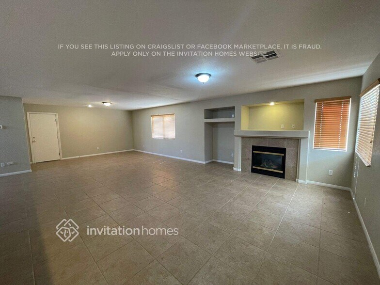Building Photo - 8104 Marin Pointe Ave
