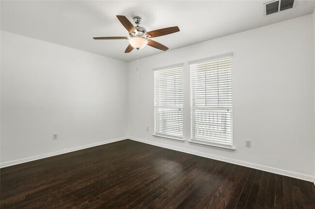 Building Photo - 18105 Bandelier Dr