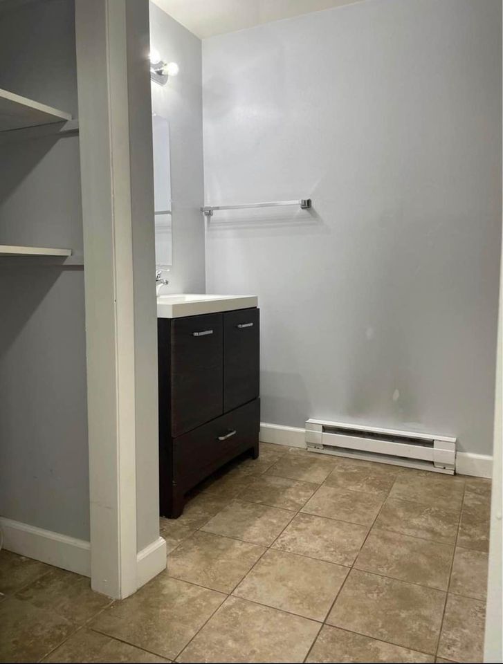 Building Photo - 6383 Everest Dr