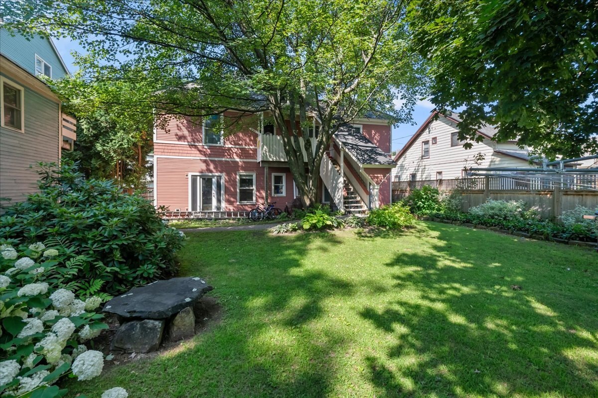 Building Photo - 72 Lakeview Ter