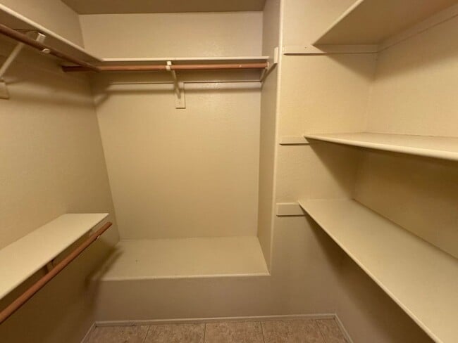 Building Photo - 3 Bedroom - 2.5 Bath - 1395 Sq. Ft. Home f...