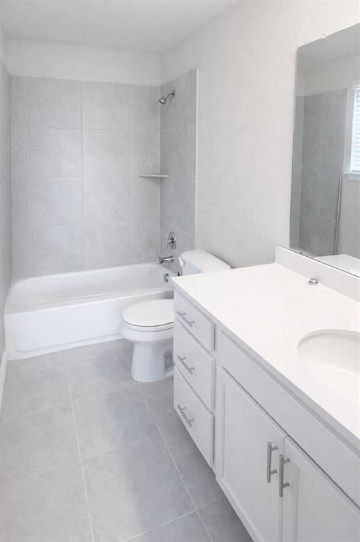 Building Photo - 3200 W College Park Dr