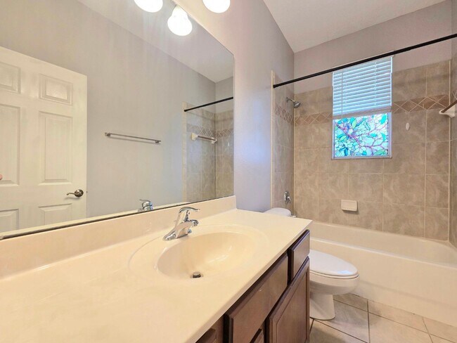 Building Photo - 337 Coral Beach Cir