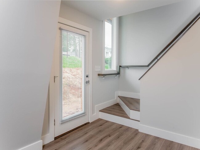 Building Photo - Asheville Duplex Rental-Oakley Area
