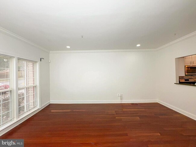 Building Photo - 12912 Marlton Center Dr