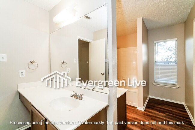 Building Photo - 8511 Coppermine