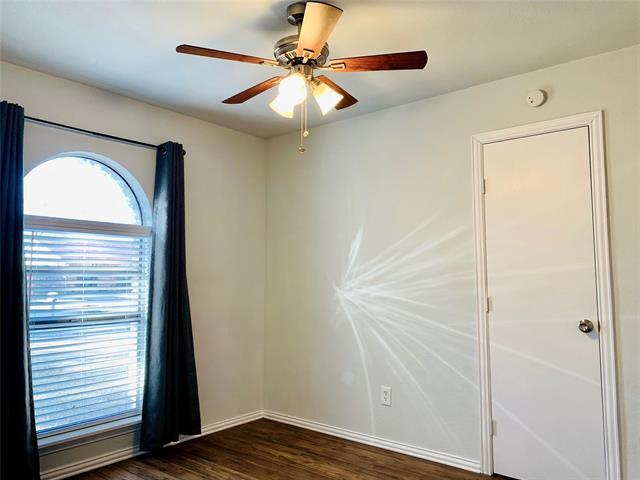 Building Photo - 7445 Sandhurst Ln S