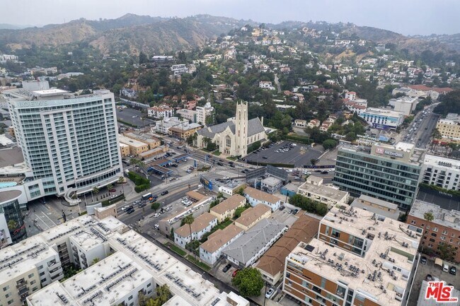 Building Photo - 6773 Yucca St