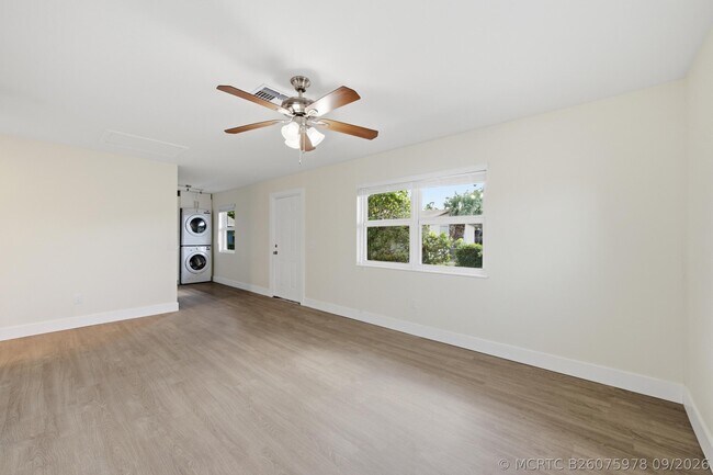 Building Photo - 351 Wickline Blvd