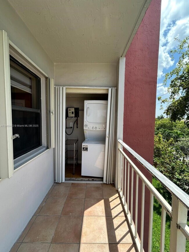 Building Photo - 8401 NW 8th St