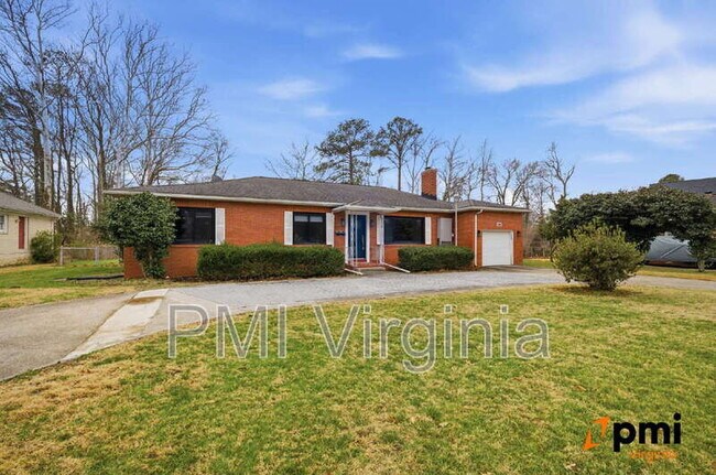 Building Photo - 2707 Martone Rd