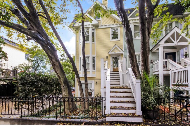 Primary Photo - Elegant Townhome