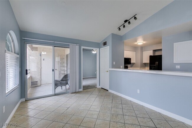 Building Photo - 2251 Wigwam Pkwy