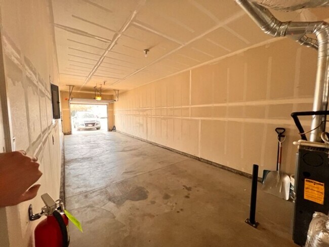 Building Photo - 2120 S Dorothy Ave
