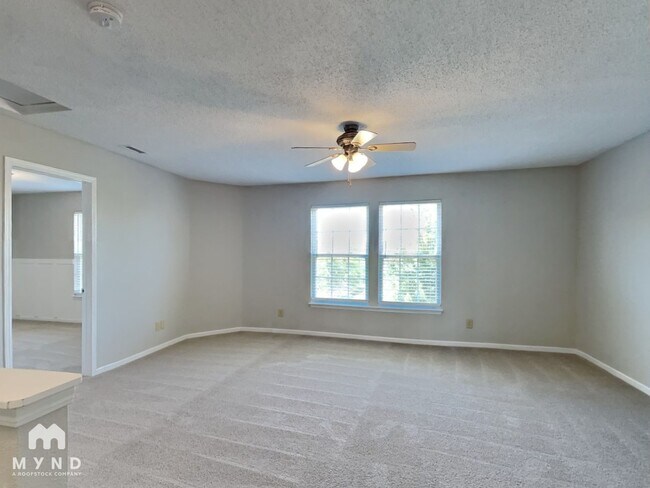 Building Photo - 8351 S Midnight Dr