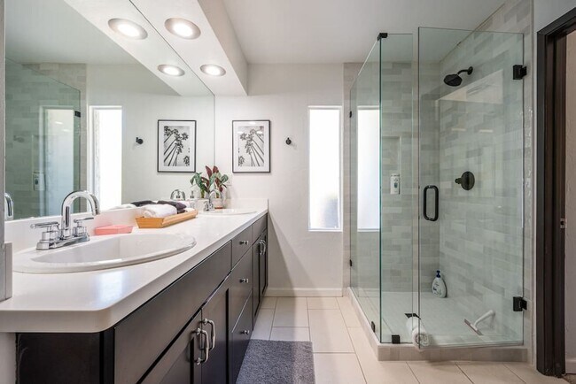 Building Photo - Luxury Mid-Century Retreat in the Heart of...