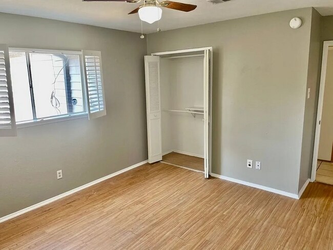 Building Photo - 2111 Croft Rd