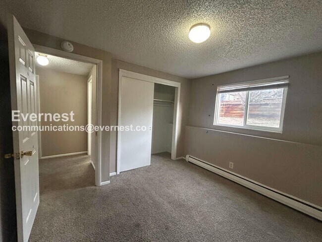 Building Photo - 1075 Magnolia St