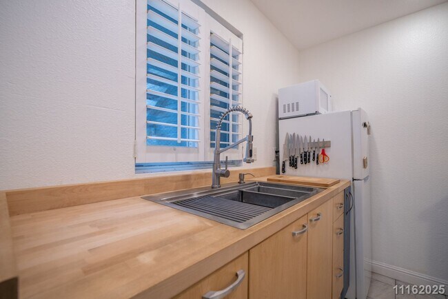 Building Photo - Mililani Gem Townhouse – 2-Bed, 2-Bath 2nd...