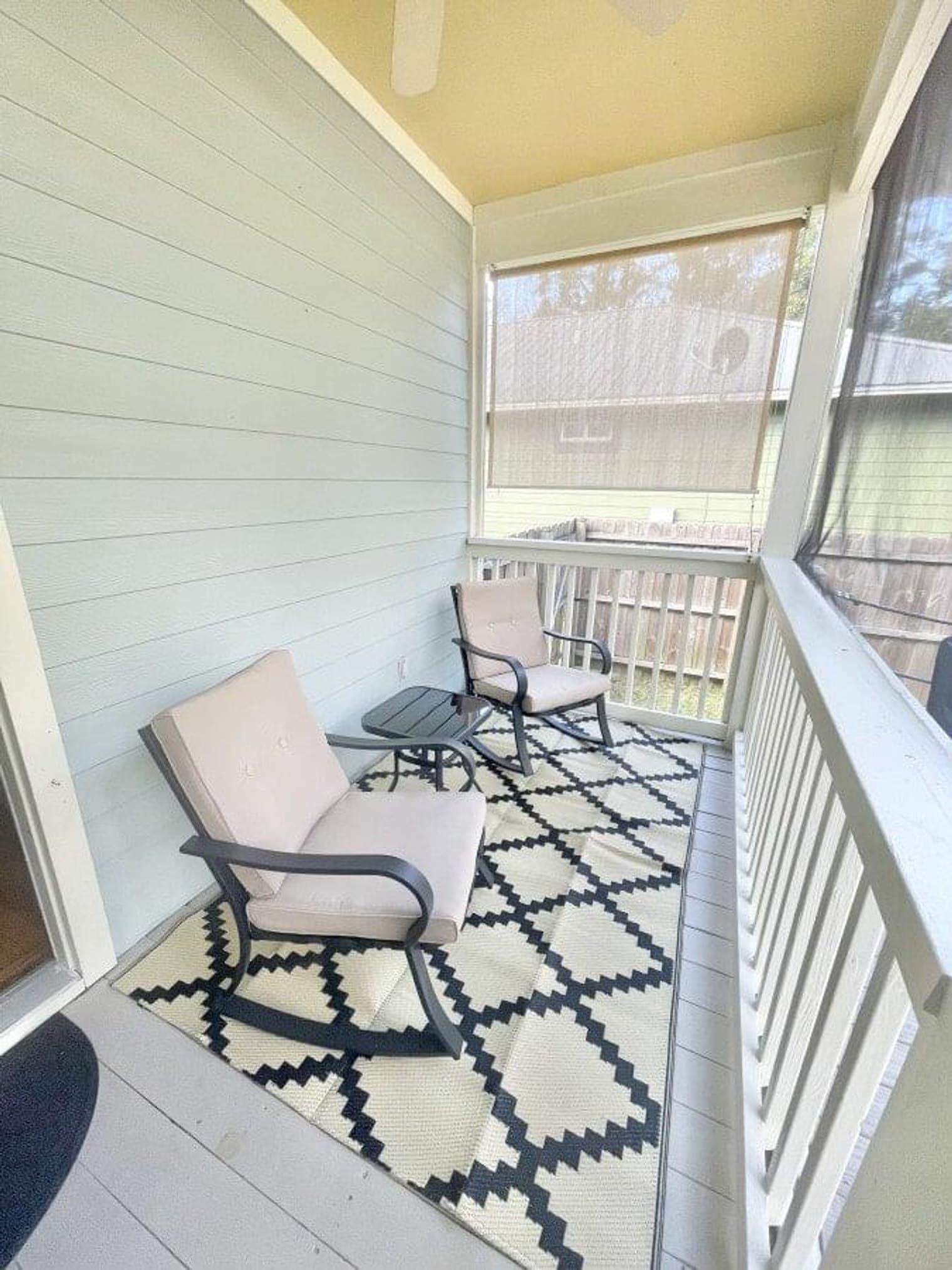 Building Photo - 106 Georgie St