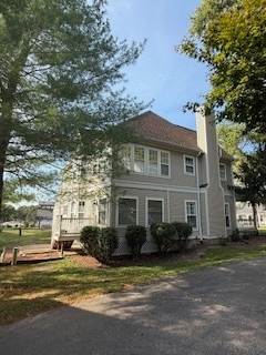 Building Photo - 10 Mabel Ln