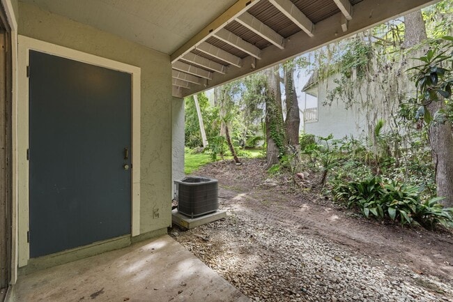 Building Photo - 4411 SW 34th St
