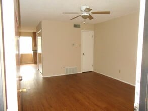 Building Photo - 1226 Baylor Ave