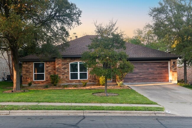 Building Photo - 6408 Back Bay Ln