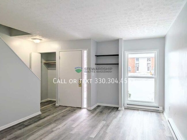 Building Photo - 311 Engadine Ct