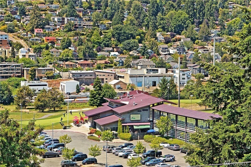 Building Photo - 2625 13th Ave W