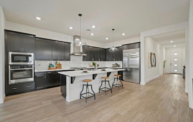 Building Photo - Gorgeous 4 bedroom 3 bath in Northlake