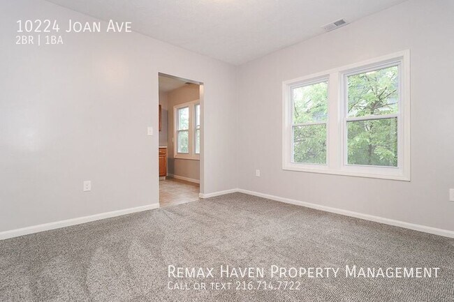 Building Photo - 10224 Joan Ave UP, Cleveland - Spacious 2 ...