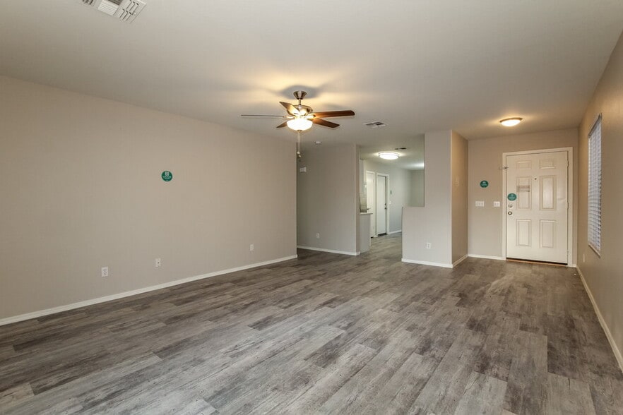 Building Photo - 24620 N 38th Ln