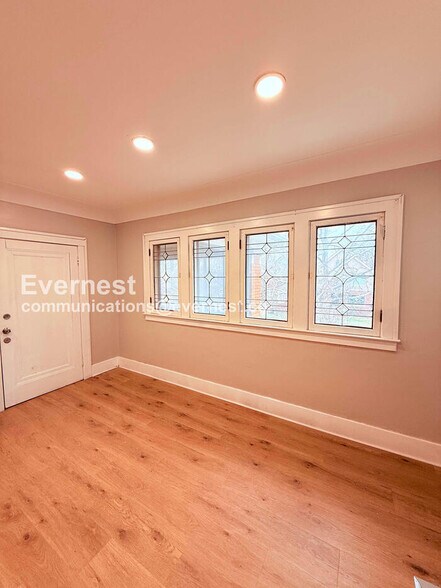 Building Photo - 5133 Whitfield St