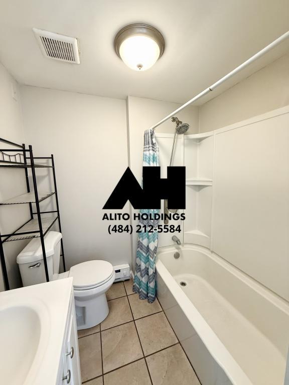 Building Photo - 744 N Ninth St