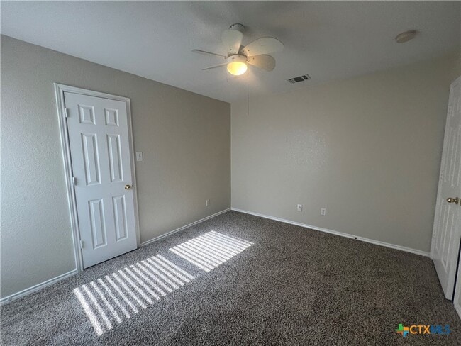 Building Photo - 2130 Jasons W Ct